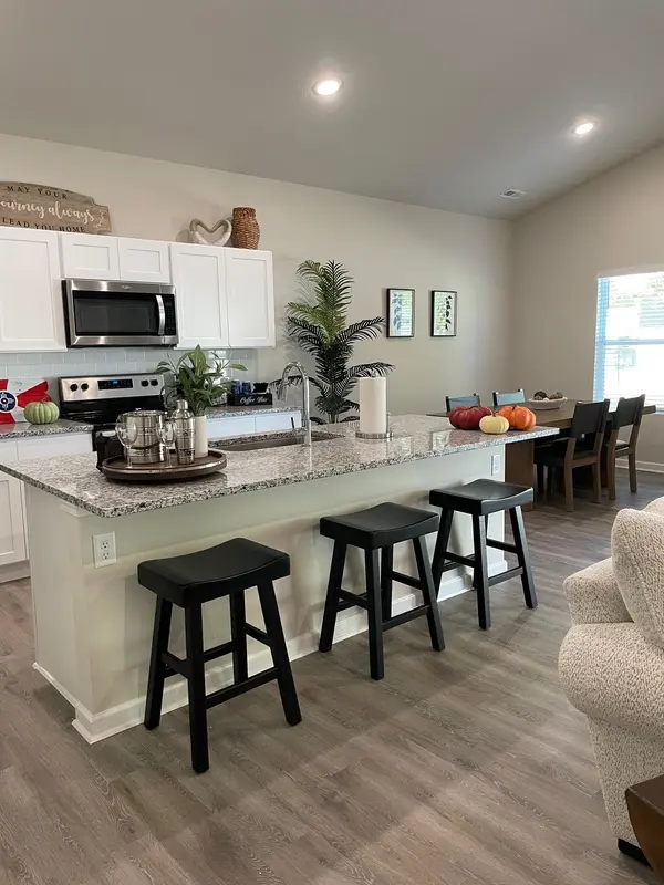 9318 E Hurst St, Wichita, KS 67210
