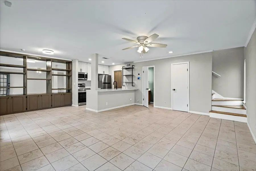 6718 Silvermine DR #1204, Austin, TX 78736