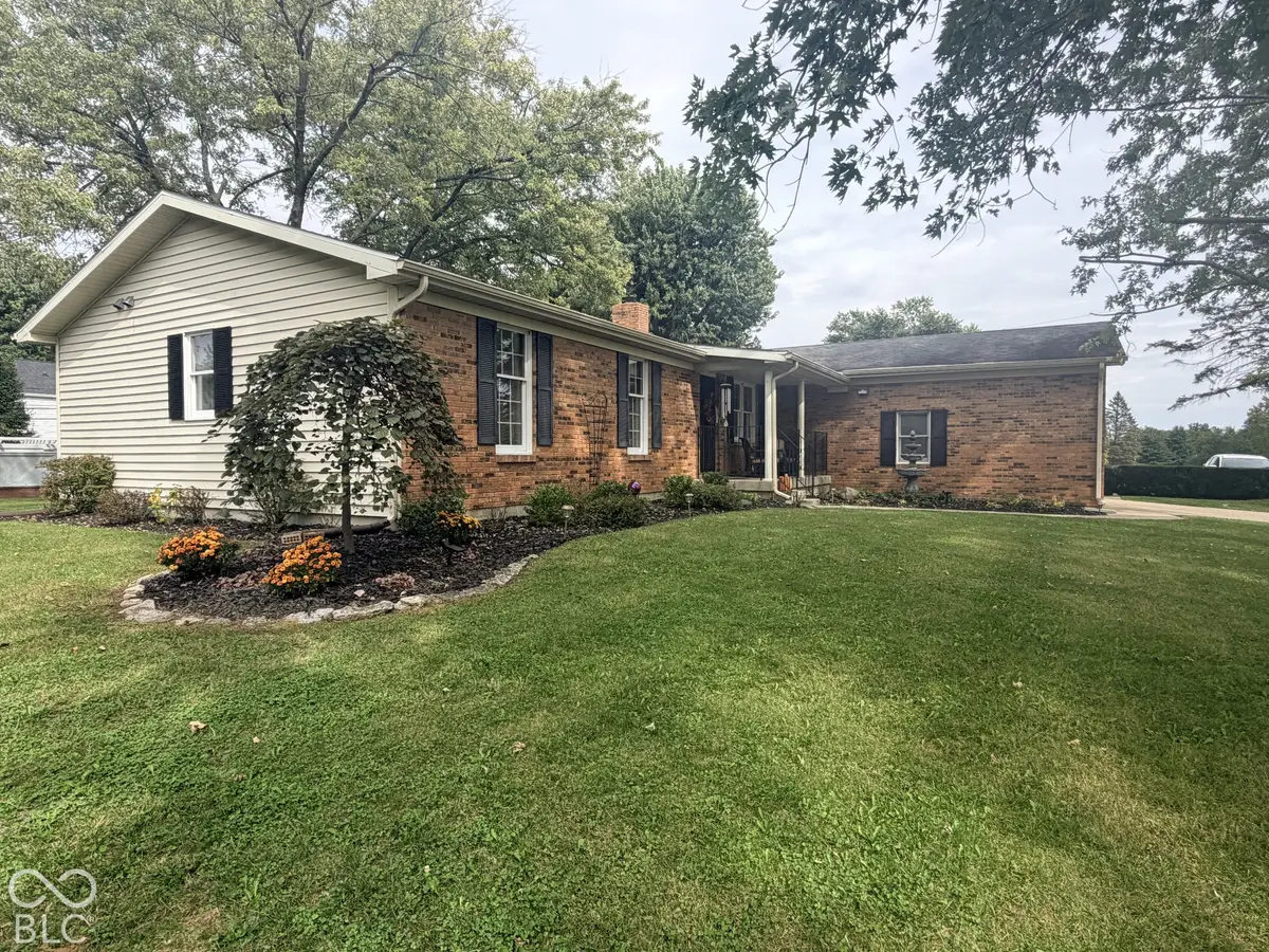 1112 Ranch RD, Connersville, IN 47331