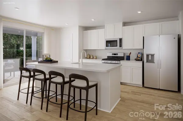 6044 Primm Woods WAY, Charlotte, NC 28216