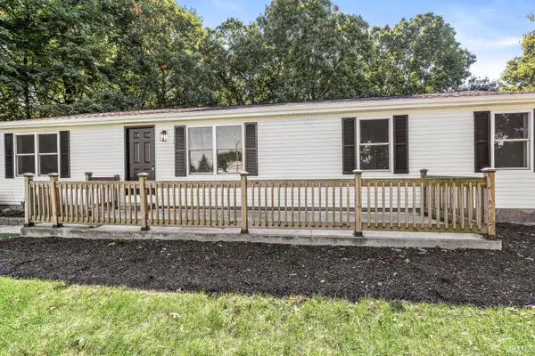 29426 County Road 2 ***, Elkhart, IN 46514
