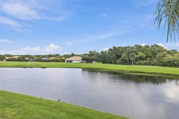 1003 FAIRWAYCOVE LN #207, Bradenton, FL 34212