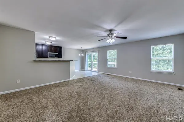 122 Weatherby Landing DR, O'fallon, MO 63366