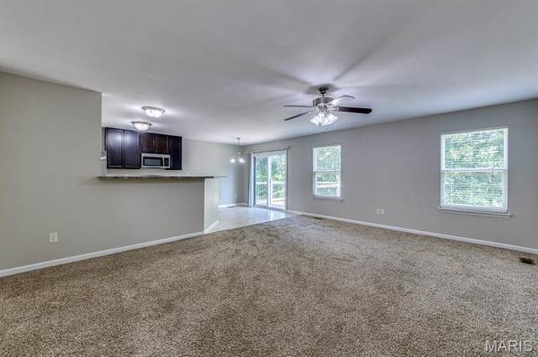 122 Weatherby Landing DR, O'fallon, MO 63366