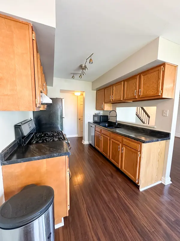 218 Eagle CT #C, Bolingbrook, IL 60440