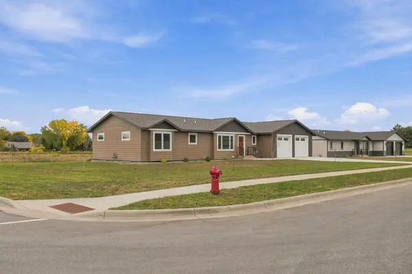 352 Halfaday DR, Sauk Centre, MN 56378