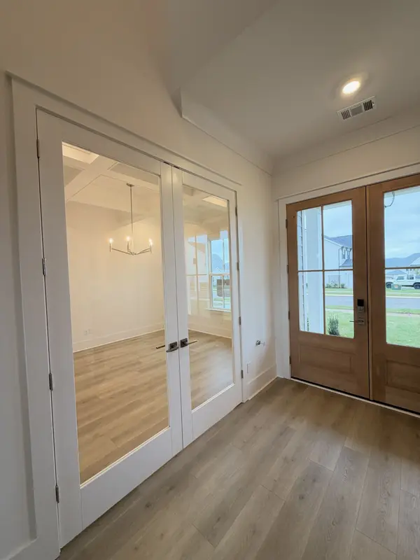 5037 Fairhaven Cir, Thompsons Station, TN 37179