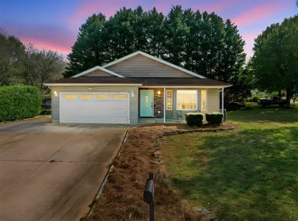 400 Panther CT, Greer, SC 29651