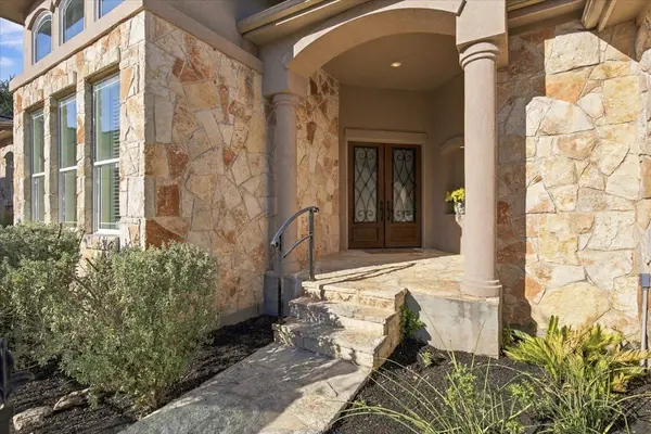 2708 Springwood LN, Georgetown, TX 78628