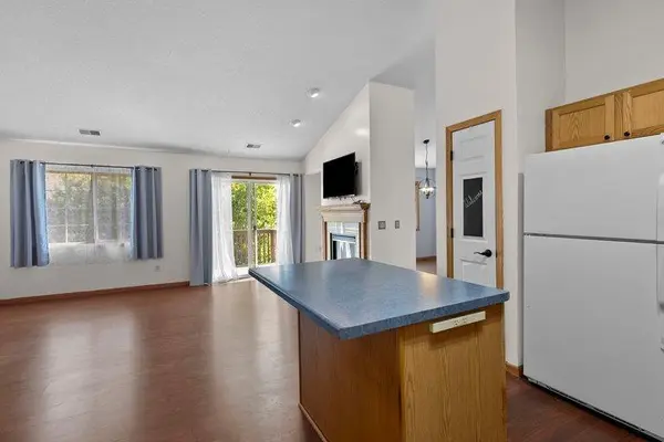 7559 Derby LN, Shakopee, MN 55379