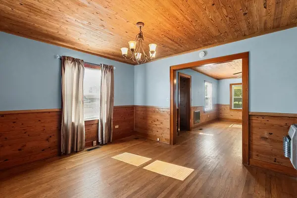 151 First St, Morrison, TN 37357