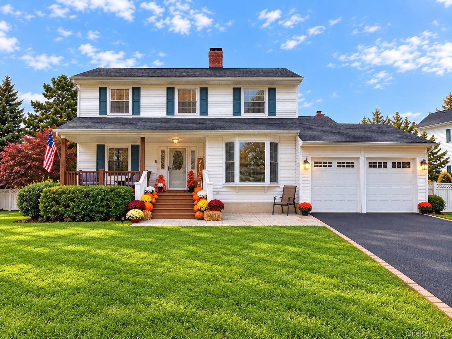 179 Nimbus RD, Holbrook, NY 11741