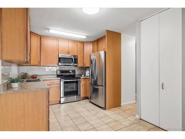 9360 E Center #12A, Denver, CO 80247