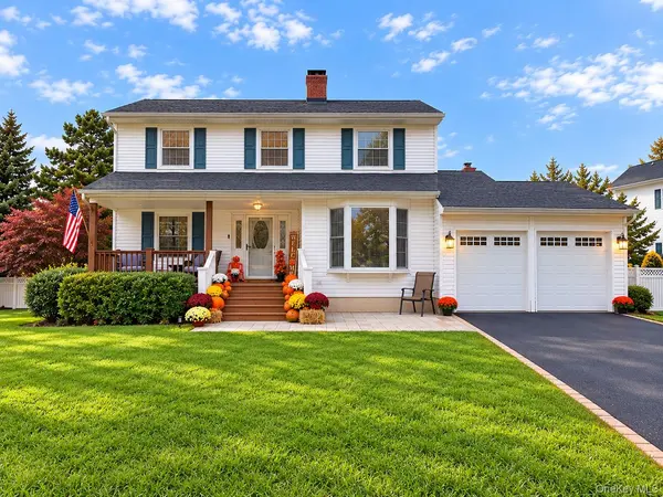 179 Nimbus RD, Holbrook, NY 11741