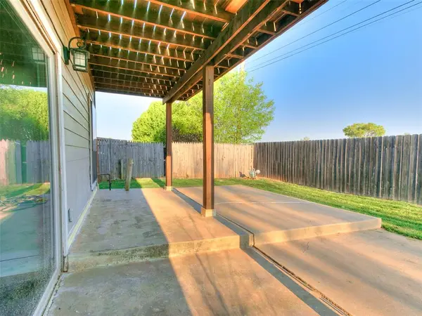 6713 Bayberry DR, Oklahoma City, OK 73162