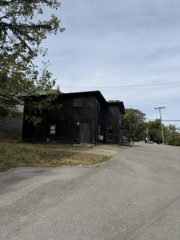 952A Strouse Ave #C or D, Nashville, TN 37206