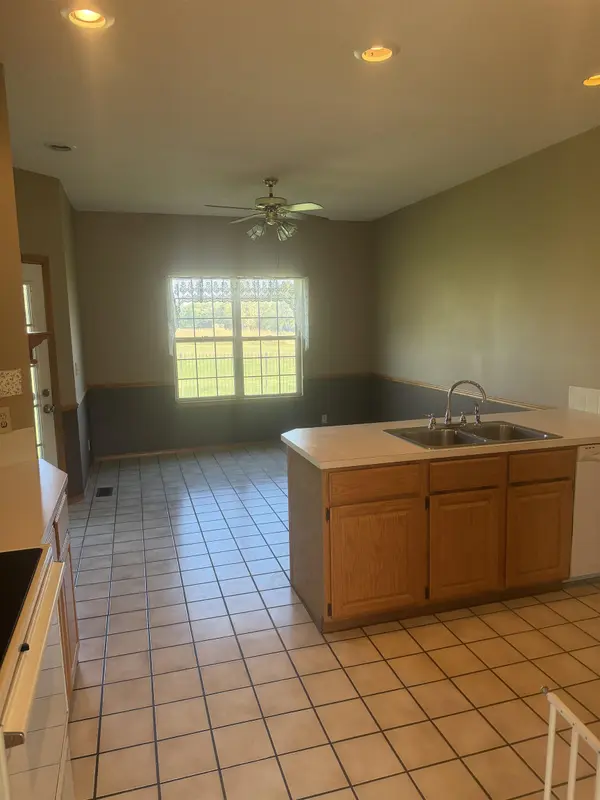 1350 E Glenview, El Dorado, KS 67042