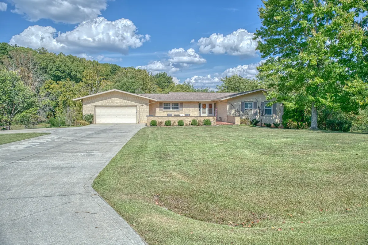 1418 Pilot Dr, Cookeville, TN 38506