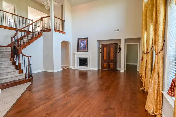 205 Edenderry Drive, Keller, TX 76248