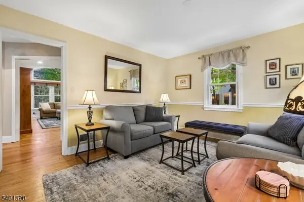 36 Rockwood Rd, Florham Park Boro, NJ 07932