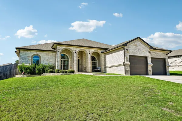 8302 Ginny LN, Killeen, TX 76542
