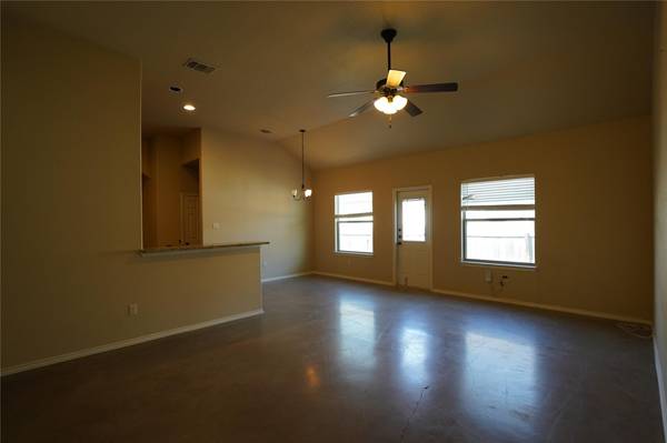 138 Joanne CV, New Braunfels, TX 78130