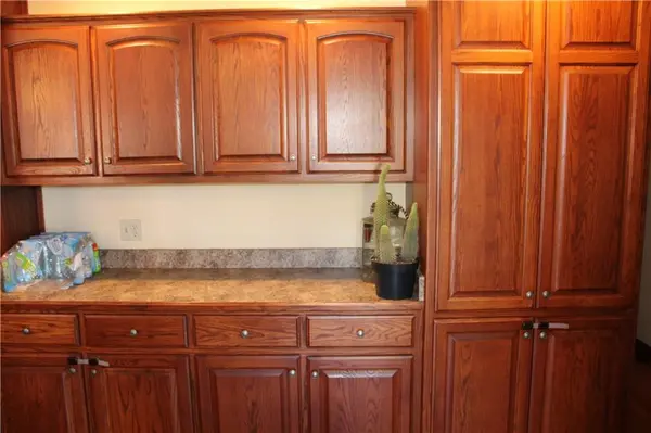 209 N Crawford ST, Frontenac, KS 66763