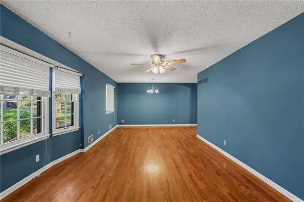 5125 Spring AVE, Kansas City, MO 64133