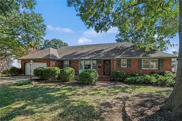 5125 Spring AVE, Kansas City, MO 64133