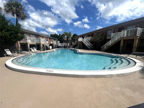 452 BANYON TREE CIR #200, Maitland, FL 32751