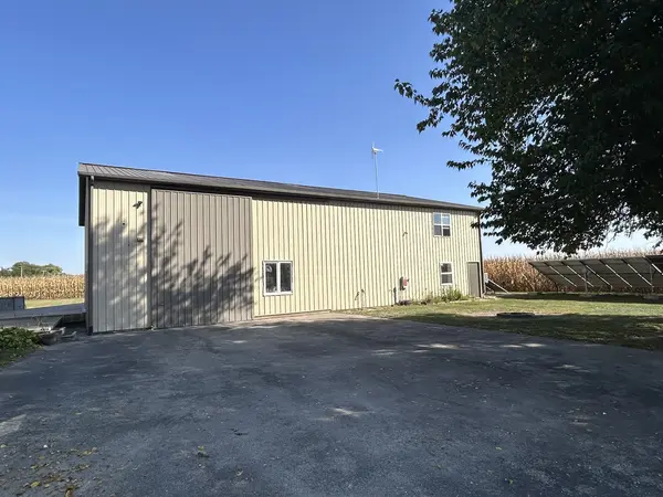 11014 E 1500 North RD, Fairmount, IL 61841