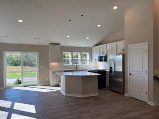 8827 63rd ST S, Cottage Grove, MN 55016
