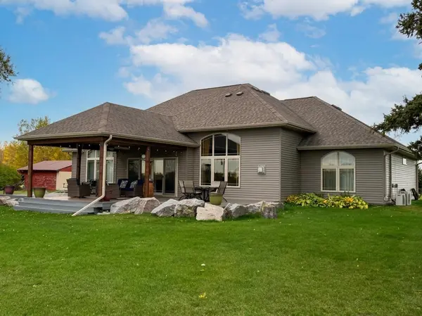 1984 Maple DR NW, Baudette, MN 56623