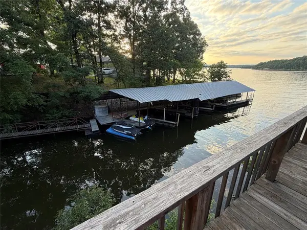 677 Lighthouse Point RD, Eucha, OK 74342