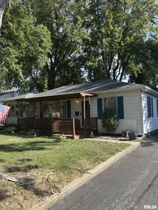 1616 ELMWOOD ST, Jacksonville, IL 62650