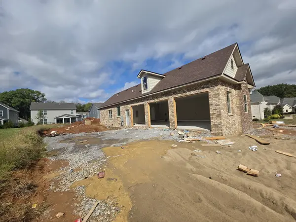 871 Shady Bluff Trail, Clarksville, TN 37043
