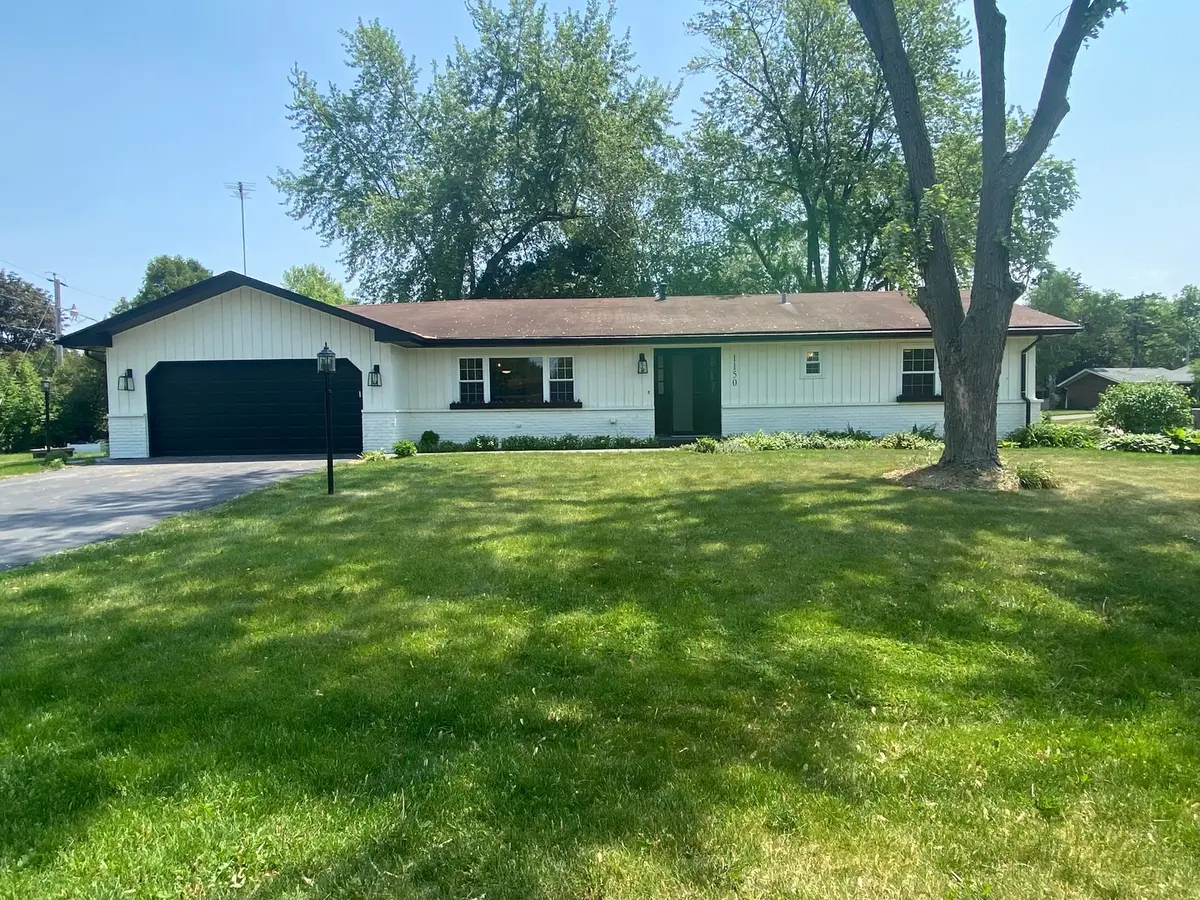 1150 S Lincoln AVE, Montgomery, IL 60538