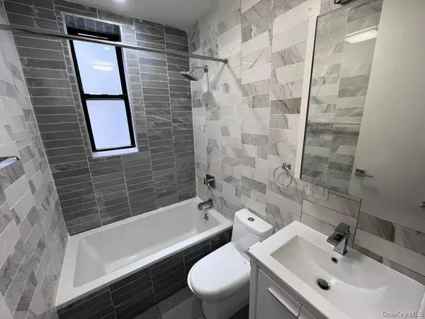 1782 Bay Ridge Pkwy, Brooklyn, NY 11204