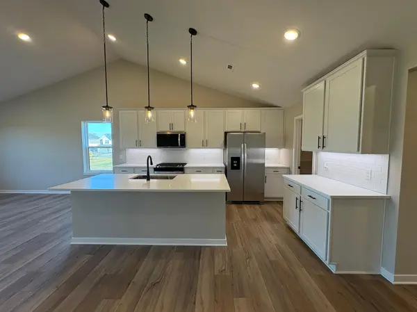 8852 63rd ST S, Cottage Grove, MN 55016