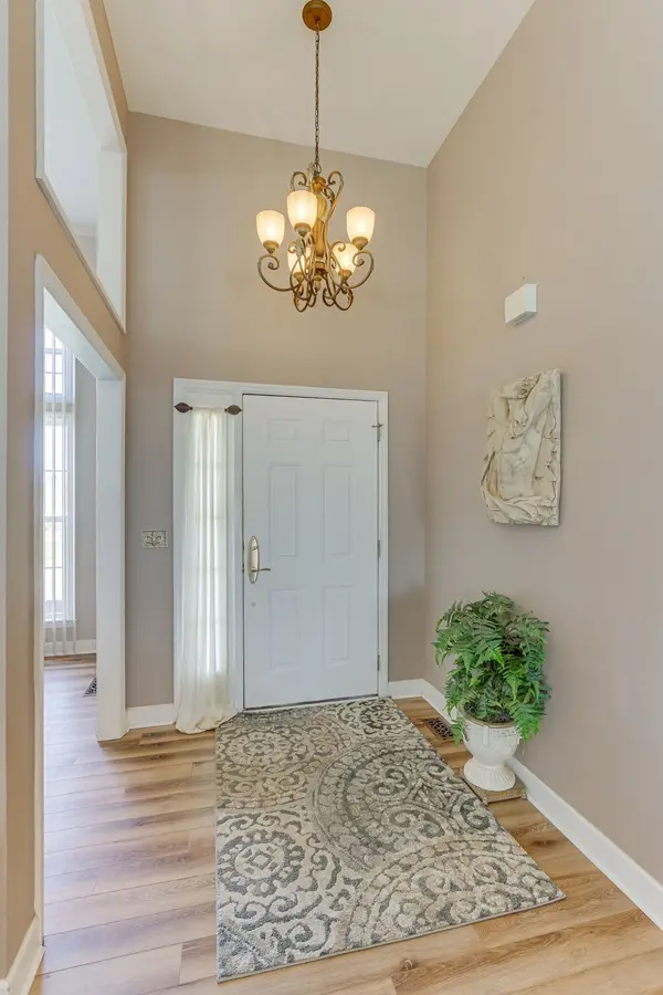 2848 Jessie Ct, Thompsons Station, TN 37179