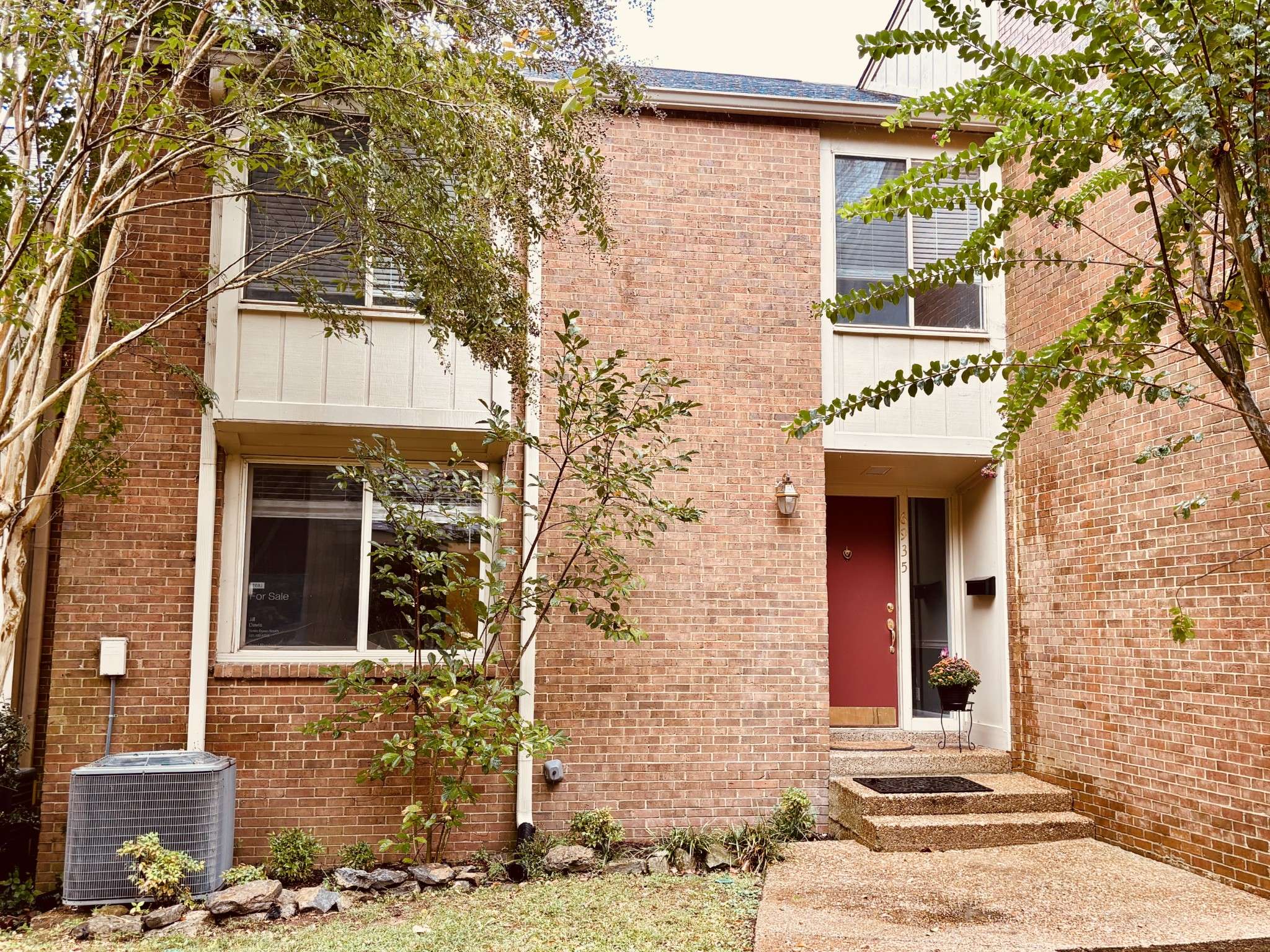 6935 Highland Park Dr, Nashville, TN 37205