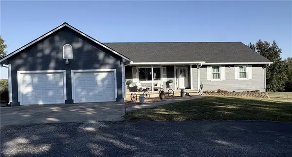 1421 N Elsea Smith RD, Independence, MO 64056