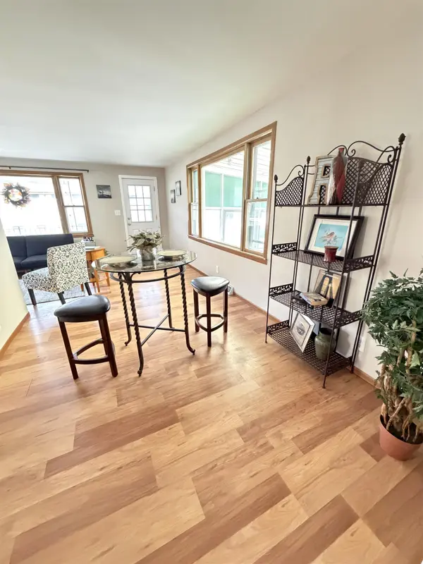 909 N MASON ST, Appleton, WI 54914