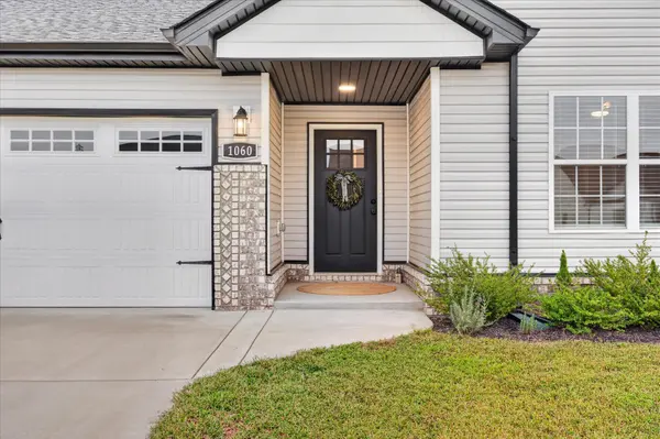1060 Dublin Dr, Clarksville, TN 37042