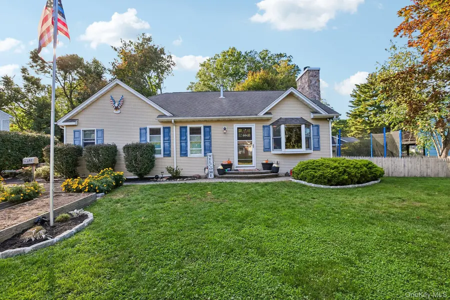 82 Medway AVE, Congers, NY 10920