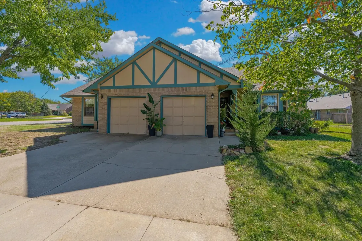 9325 E Funston, Wichita, KS 67207