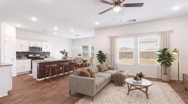 144 Harvest Creek DR, Uhland, TX 78640