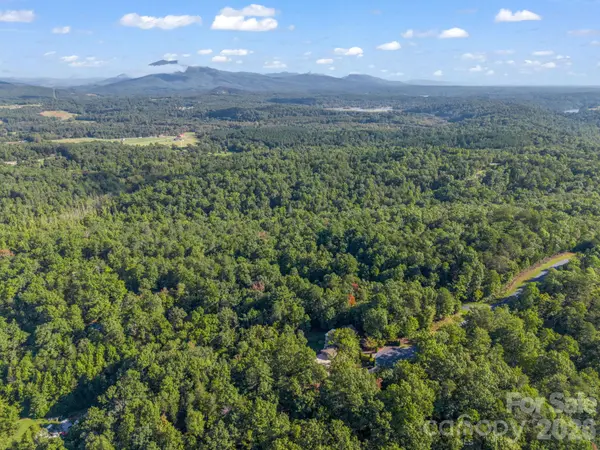 122 Bridgewater DR #60 & 61, Marion, NC 28752