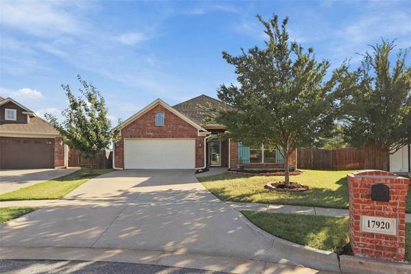 17920 Marron DR, Edmond, OK 73012