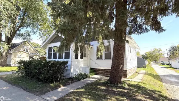 1441 N Jefferson AVE, Mason City, IA 50401